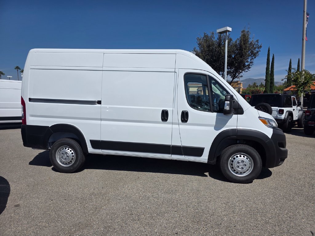 New 2026 RAM ProMaster 1500 w/ Safety Group FWD image 3