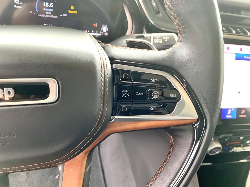 Used 2023 Jeep Grand Cherokee L Summit image 36