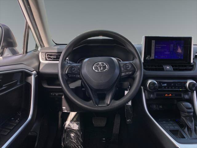 Certified 2025 Toyota RAV4 LE AWD/4WD image 12