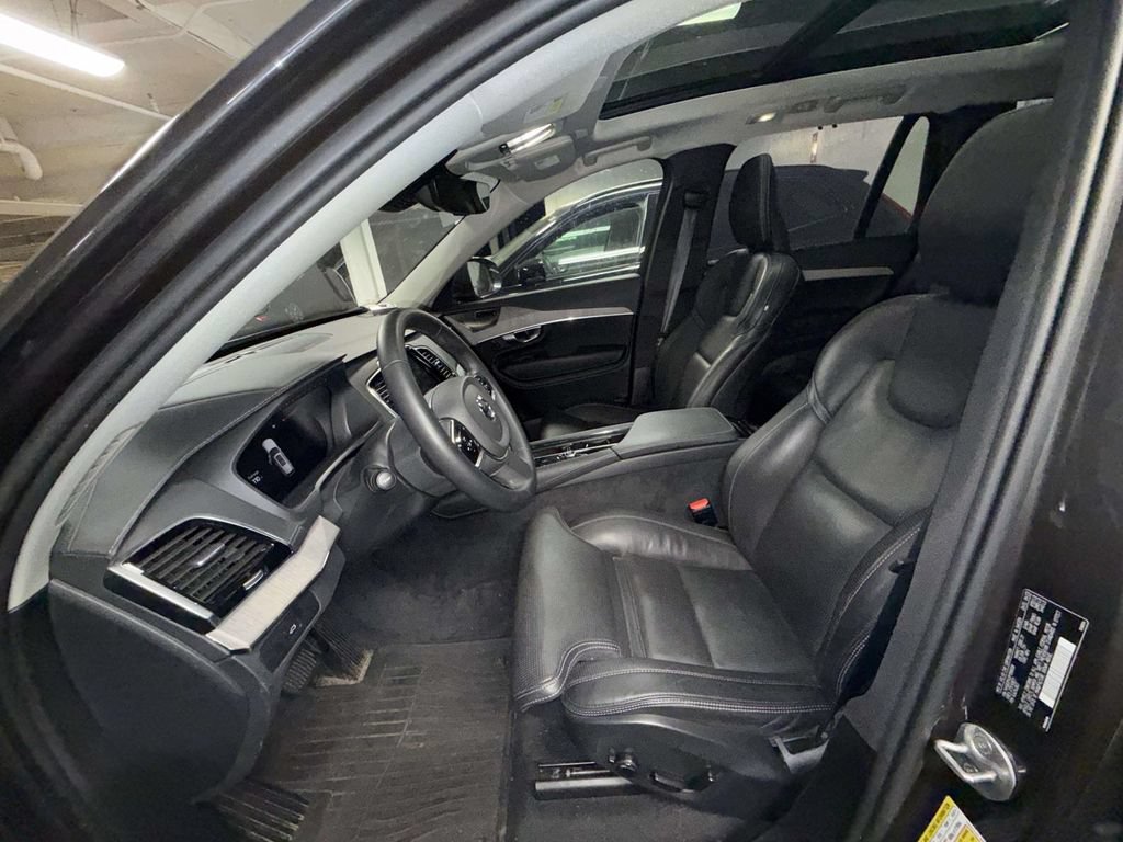 Used 2023 Volvo XC90 B6 Ultimate w/ Protection Package Premier AWD/4WD image 6