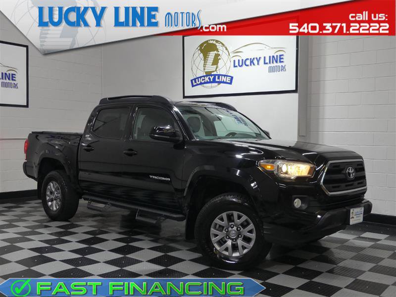 Used 2016 Toyota Tacoma SR5 w/ SR5 Appearance Package (SN)
