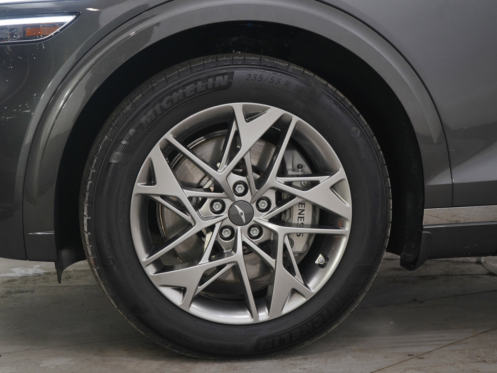 Used 2024 Genesis GV70 2.5T Advanced w/ Advanced Package image 31