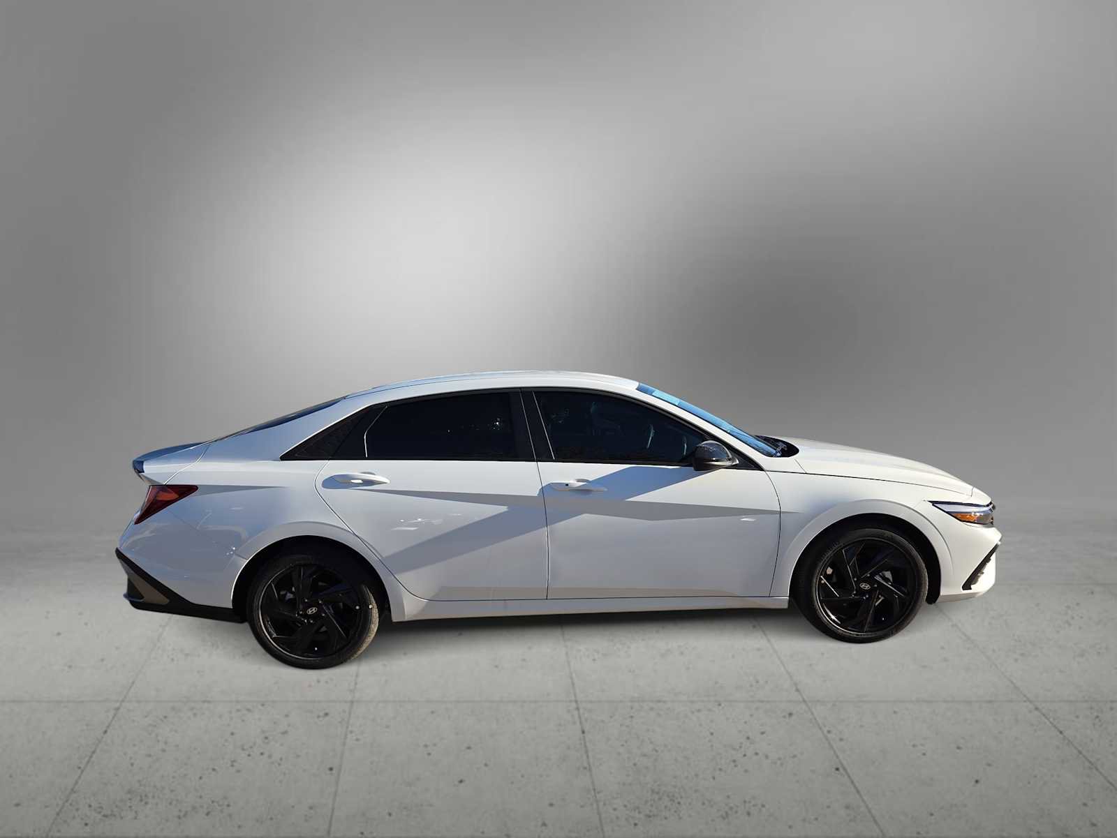 New 2026 Hyundai Elantra Sport image 9