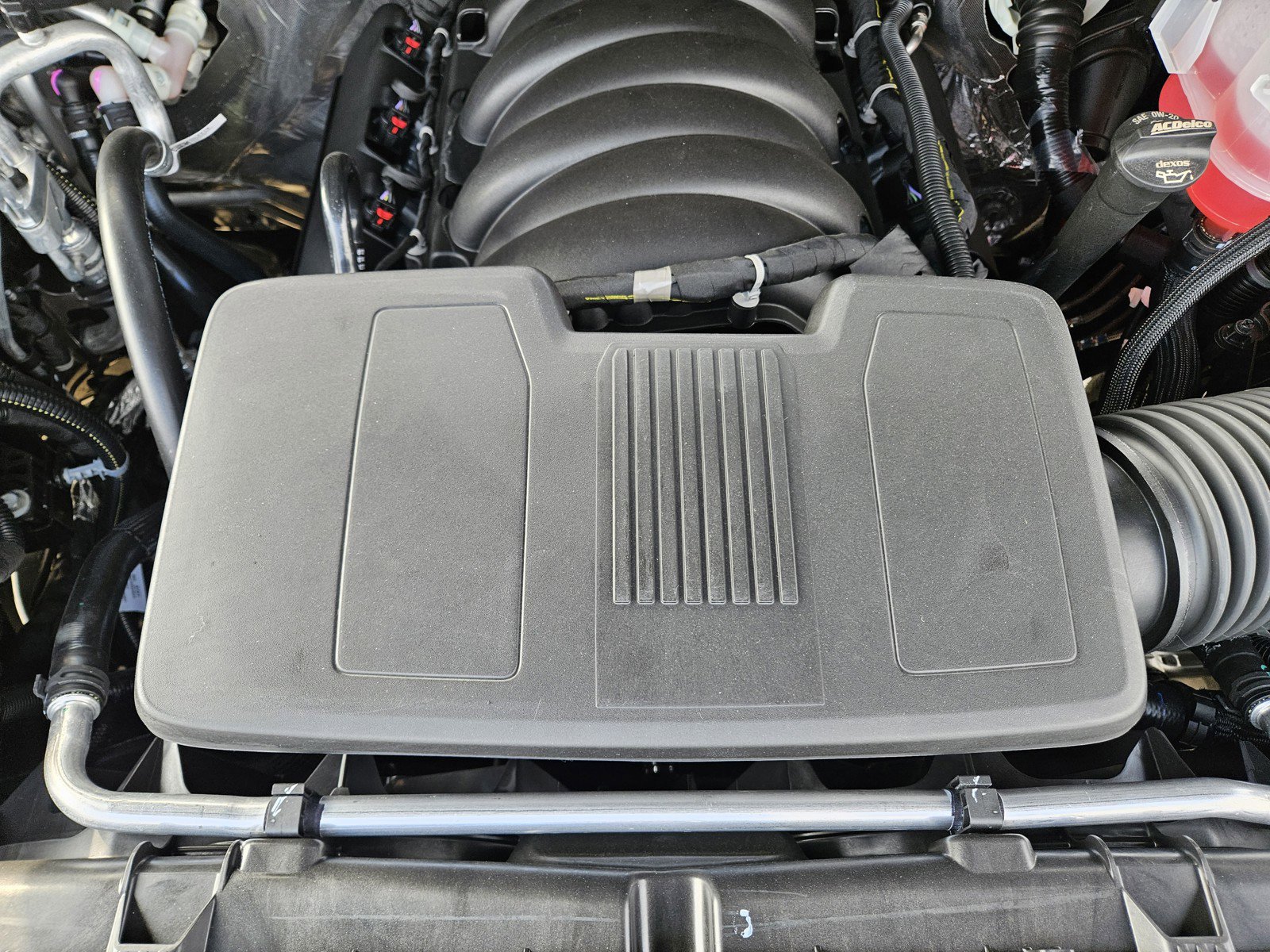 New 2026 Cadillac Escalade ESV Sport w/ LPO, ONYX Package image 22