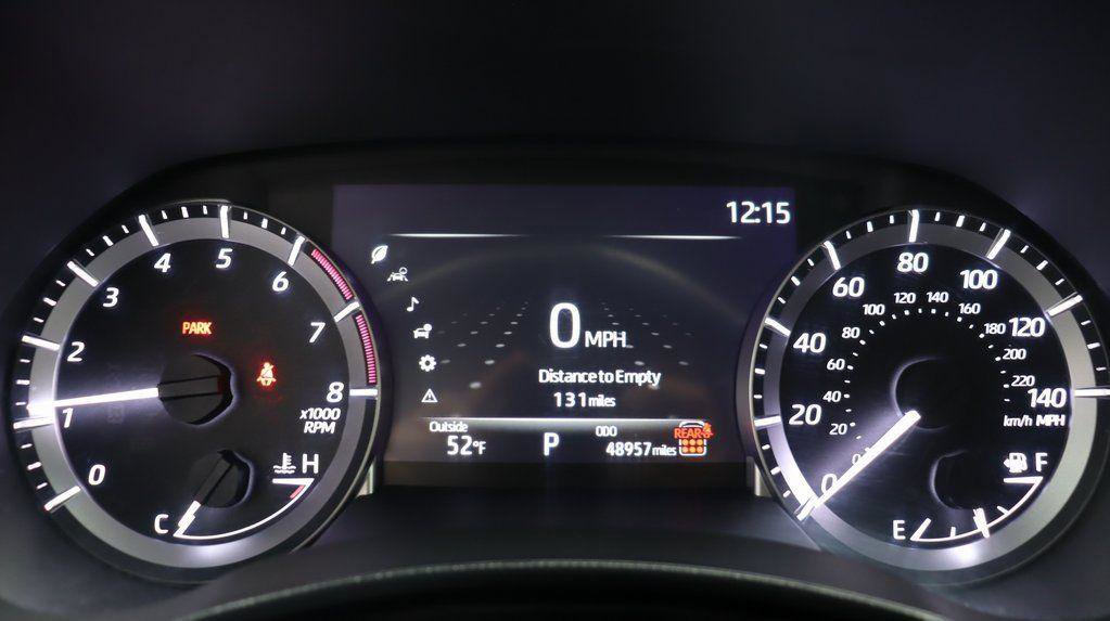 Used 2024 Toyota Highlander LE image 17