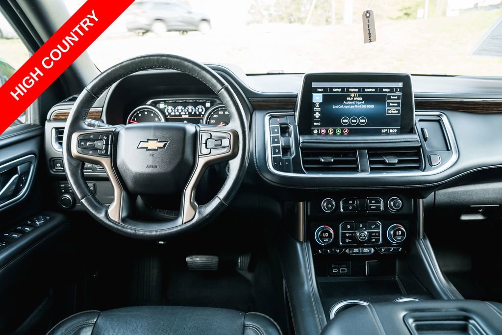 Used 2021 Chevrolet Suburban High Country AWD/4WD image 13