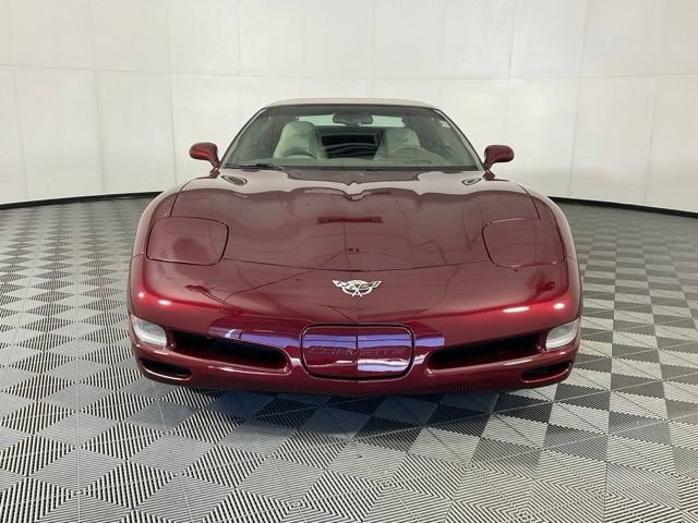 Used 2003 Chevrolet Corvette Convertible w/ Preferred Equipment Group1 RWD image 2