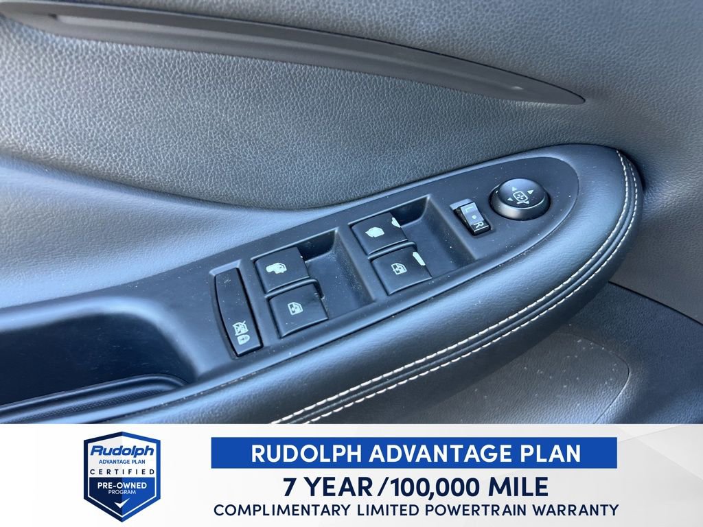 Used 2017 Buick Envision Premium w/ Driver Confidence Package image 38