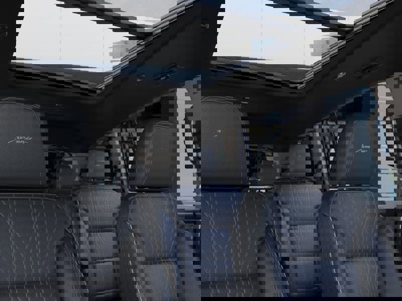 New 2026 Buick Enclave Avenir image 24