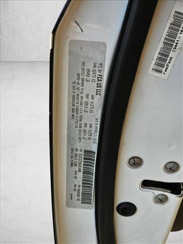 Used 2016 Dodge Challenger SRT Hellcat image 26