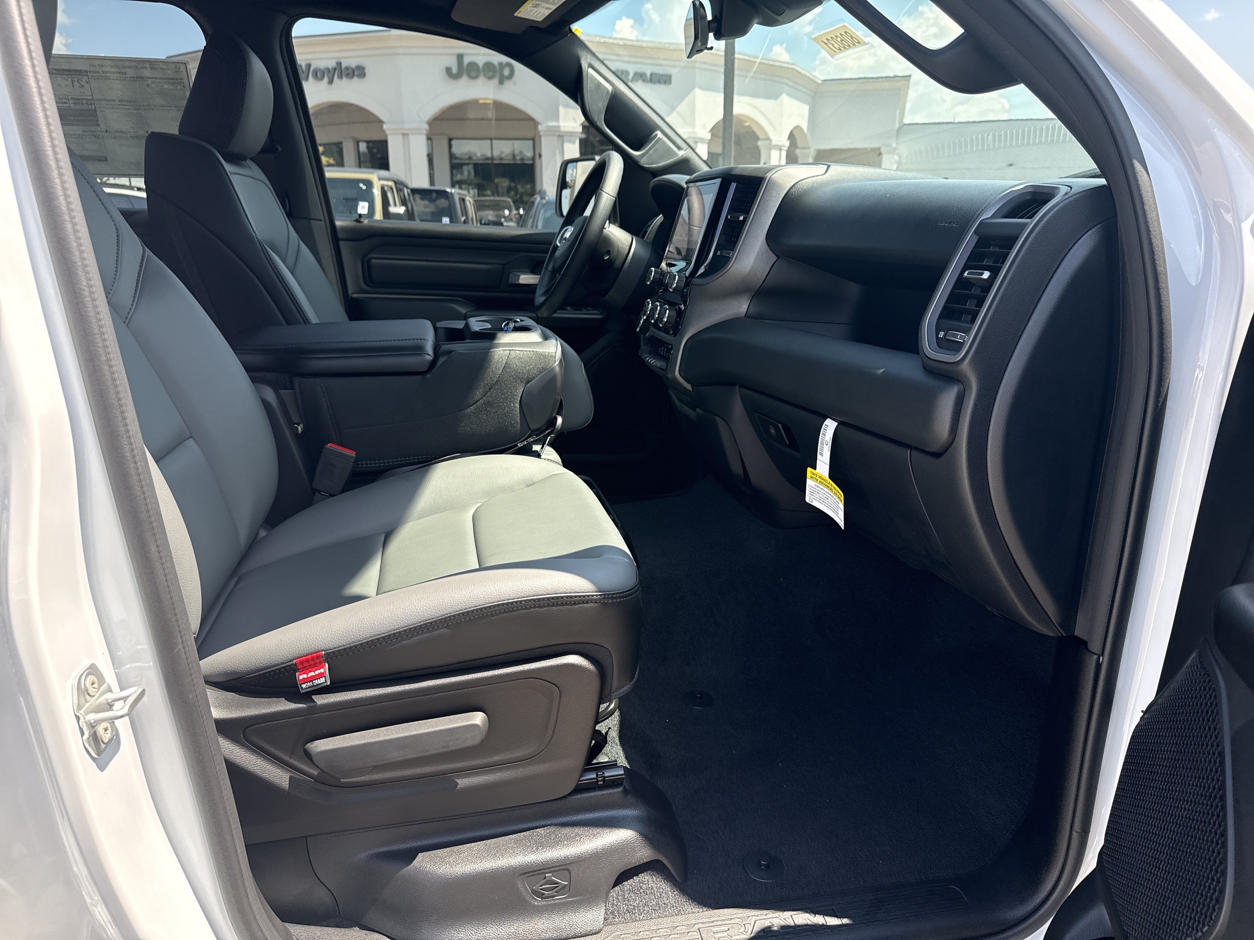 New 2026 RAM 1500 Tradesman AWD/4WD image 14