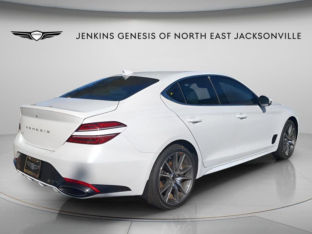 Used 2025 Genesis G70 2.5T image 6
