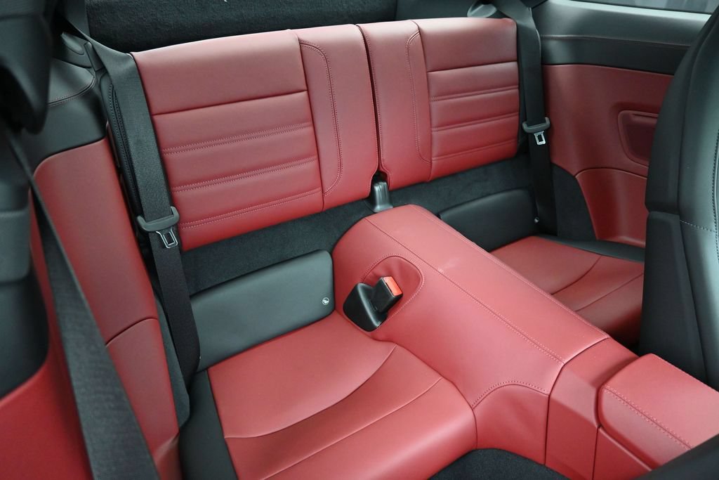 Certified 2025 Porsche 911 Carrera S RWD image 28