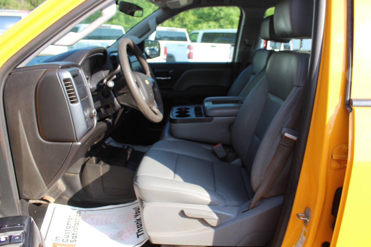 Used 2015 Chevrolet Silverado 2500 W/T AWD/4WD image 9