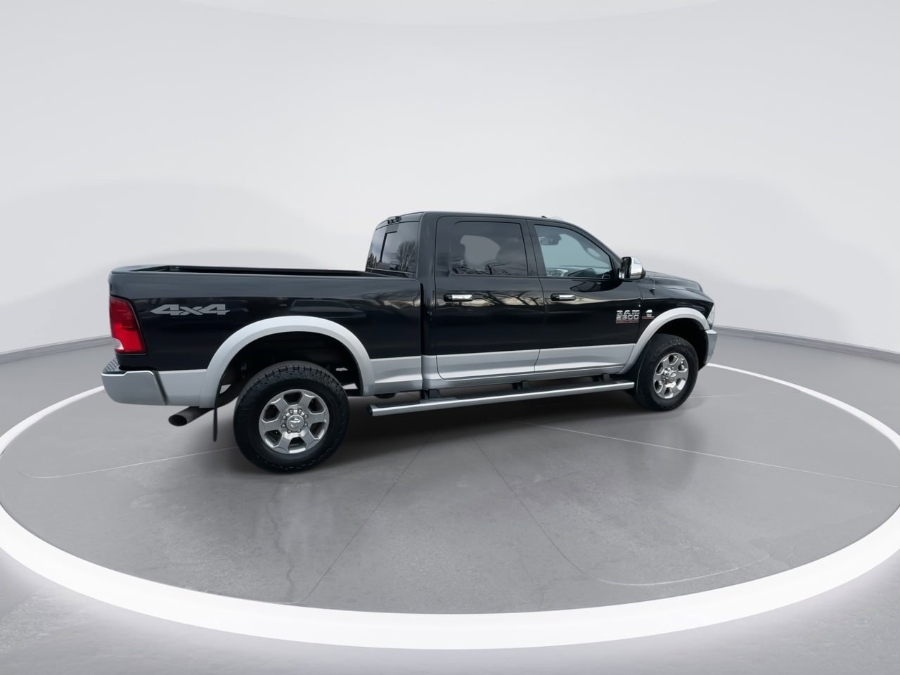 Used 2018 RAM 2500 Big Horn w/ Harvest Edition AWD/4WD image 10