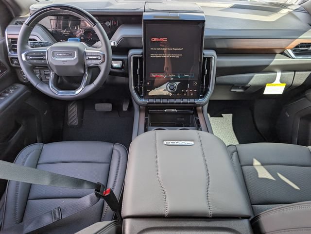 New 2026 GMC Yukon Denali w/ Advanced Technology Package AWD/4WD image 8