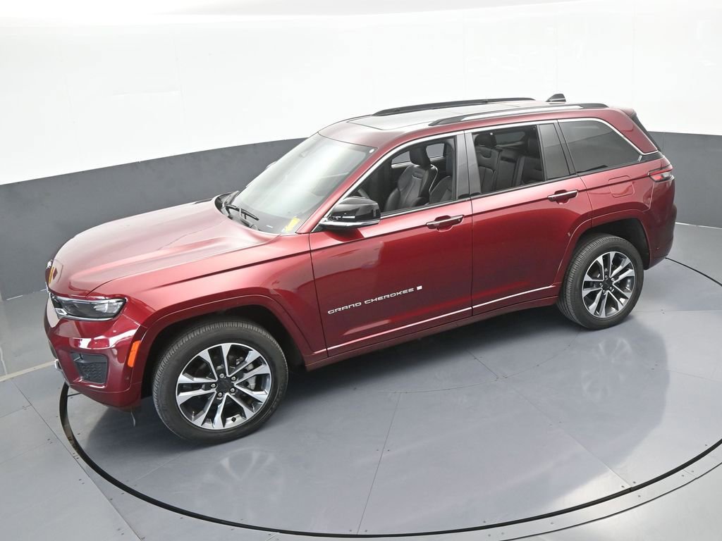 Used 2023 Jeep Grand Cherokee Overland w/ Luxury Tech Group IV image 52