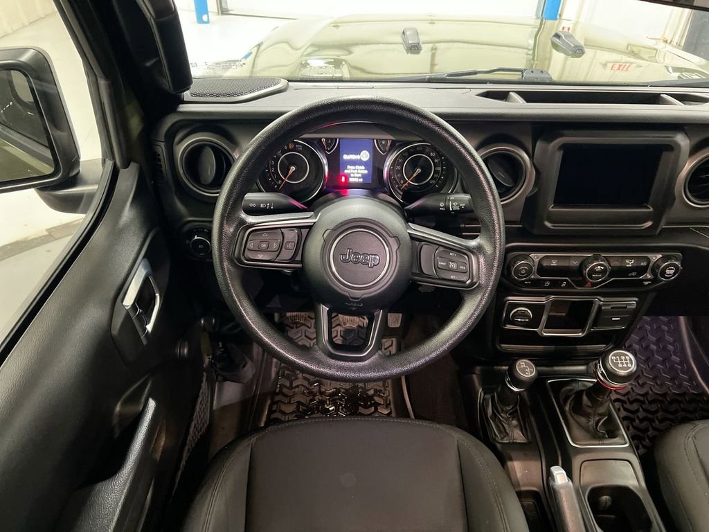 Used 2022 Jeep Wrangler Unlimited Sport image 11