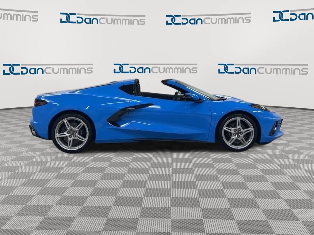 Used 2024 Chevrolet Corvette Stingray Coupe w/ 1LT RWD image 9