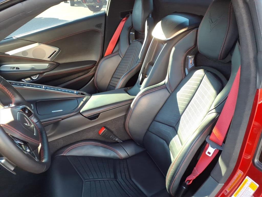 Used 2022 Chevrolet Corvette Stingray Premium Conv w/ Z51 Performance Package image 23