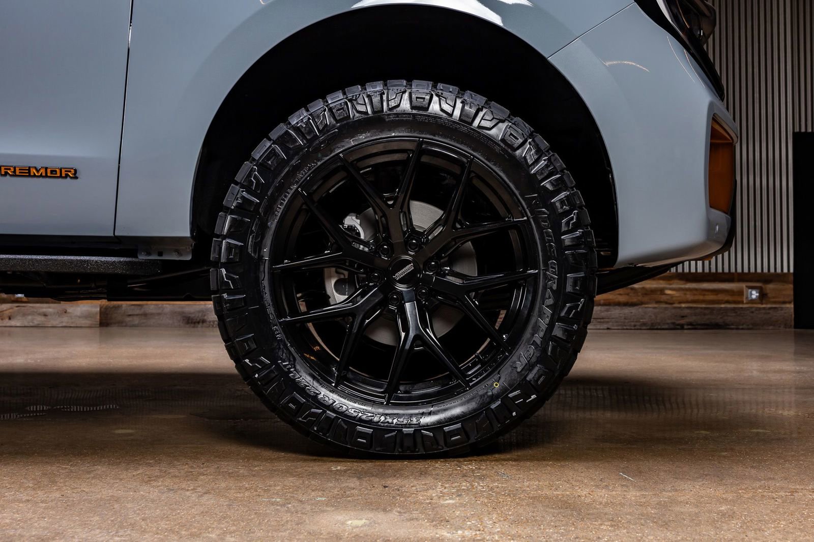 Used 2026 Ford Expedition Tremor AWD/4WD image 12