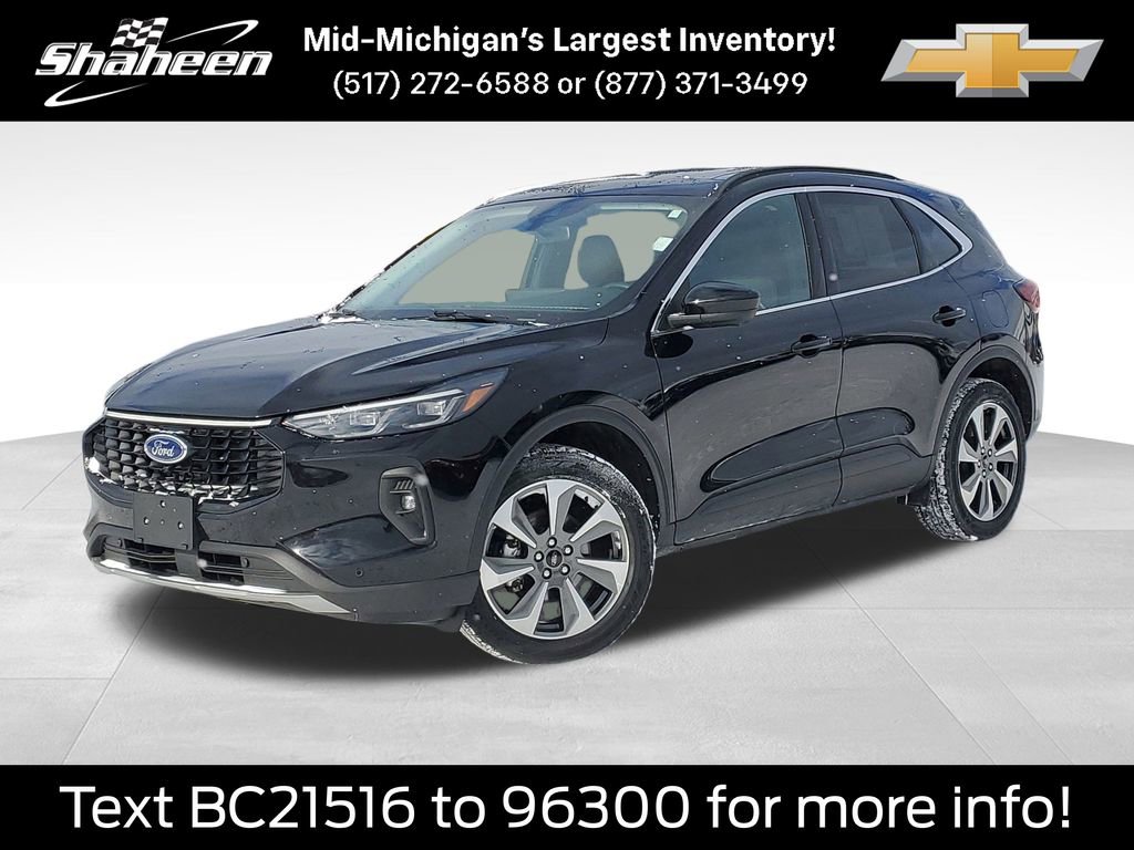 Used 2024 Ford Escape Platinum image 1