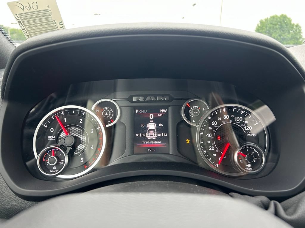 New 2026 RAM 3500 Big Horn AWD/4WD image 20
