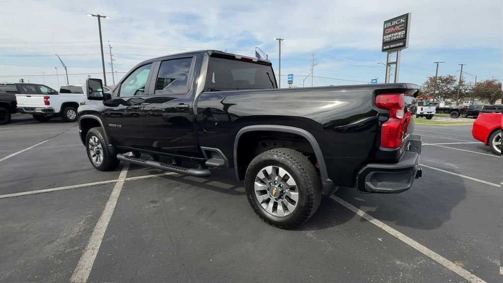 Used 2025 Chevrolet Silverado 2500 Custom w/ Custom Value Package AWD/4WD image 6