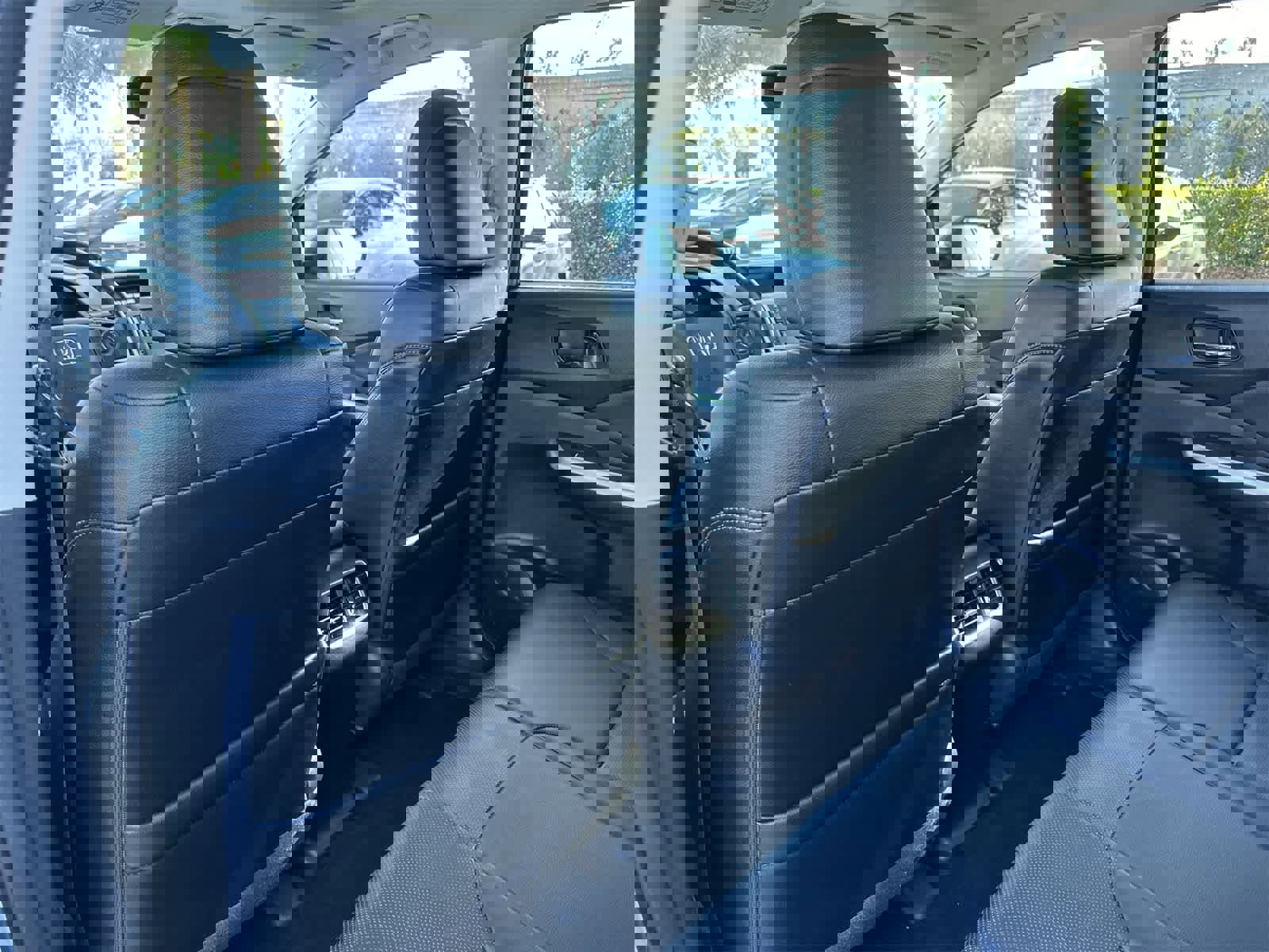 Used 2016 Honda CR-V EX-L image 14