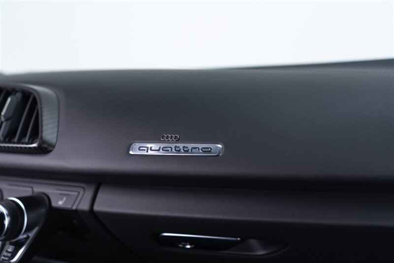 Used 2017 Audi R8 V10 plus AWD/4WD image 72
