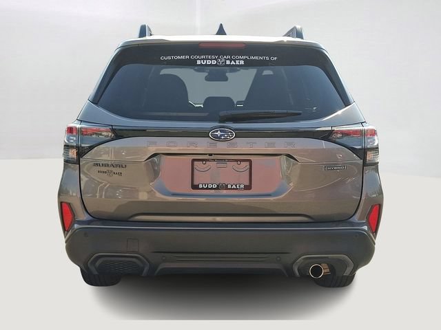 Used 2025 Subaru Forester Limited AWD/4WD image 5