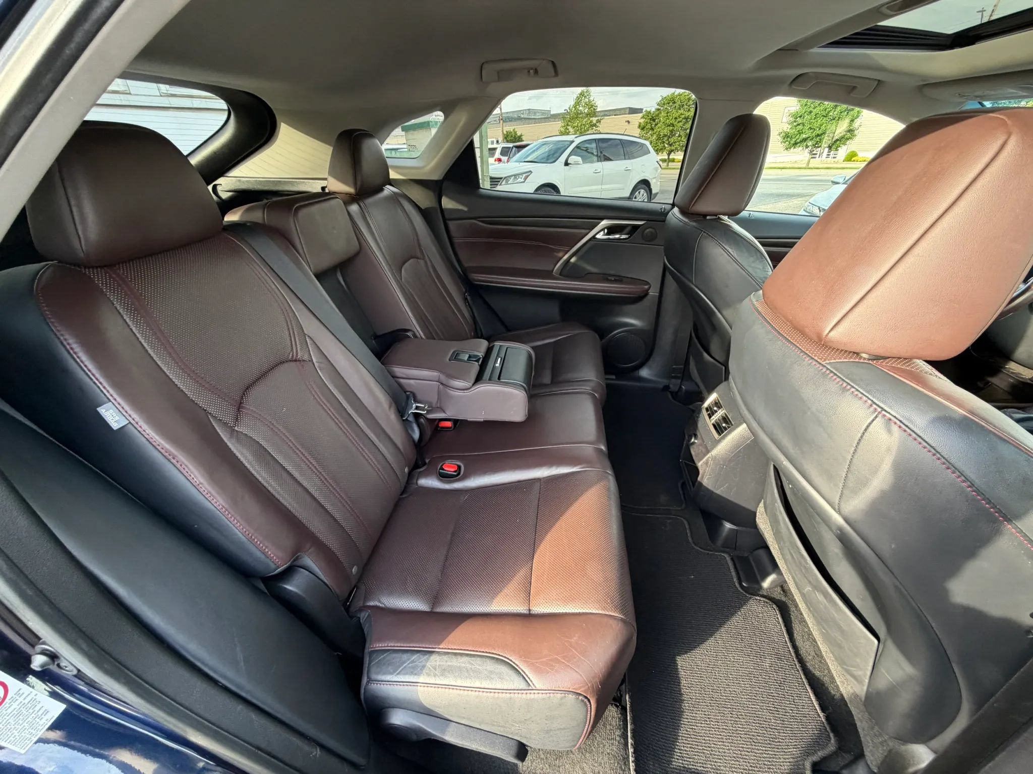 Used 2017 Lexus RX 350 AWD w/ Premium Package image 35