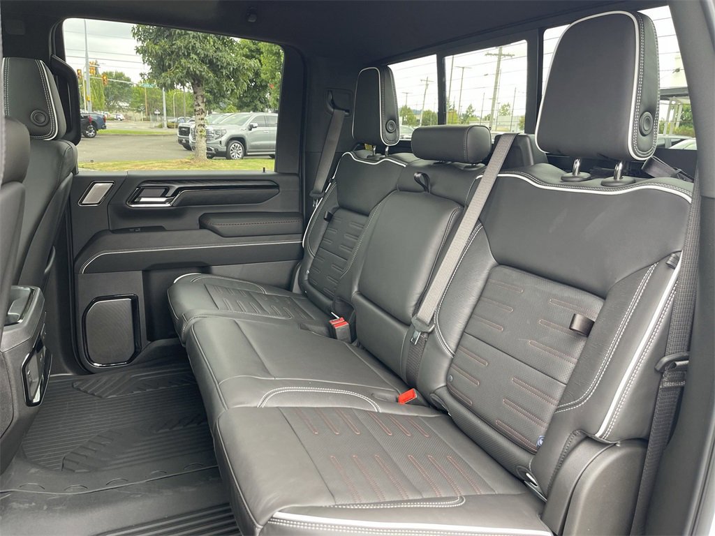 New 2025 GMC Sierra 2500 AT4X w/ AT4X AEV Edition image 26
