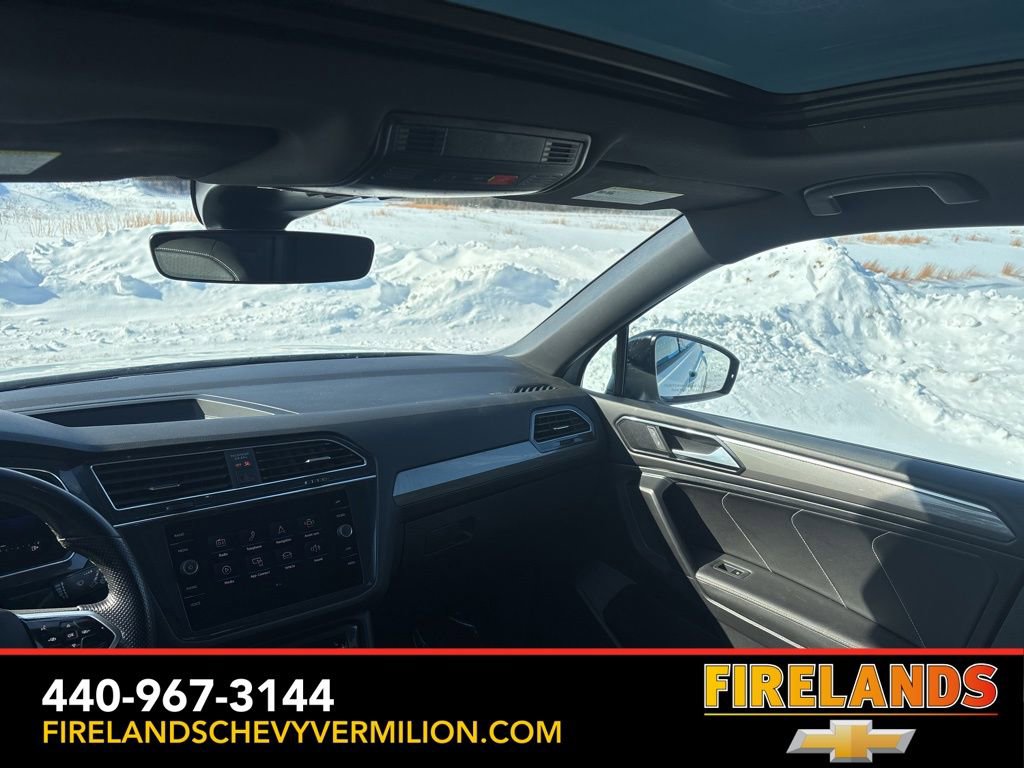 Used 2023 Volkswagen Tiguan SE R-Line image 51