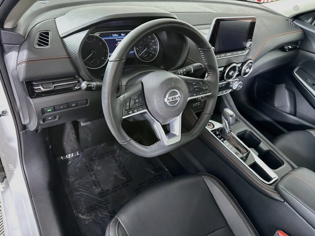 Used 2023 Nissan Sentra SR w/ SR Premium Package FWD image 20