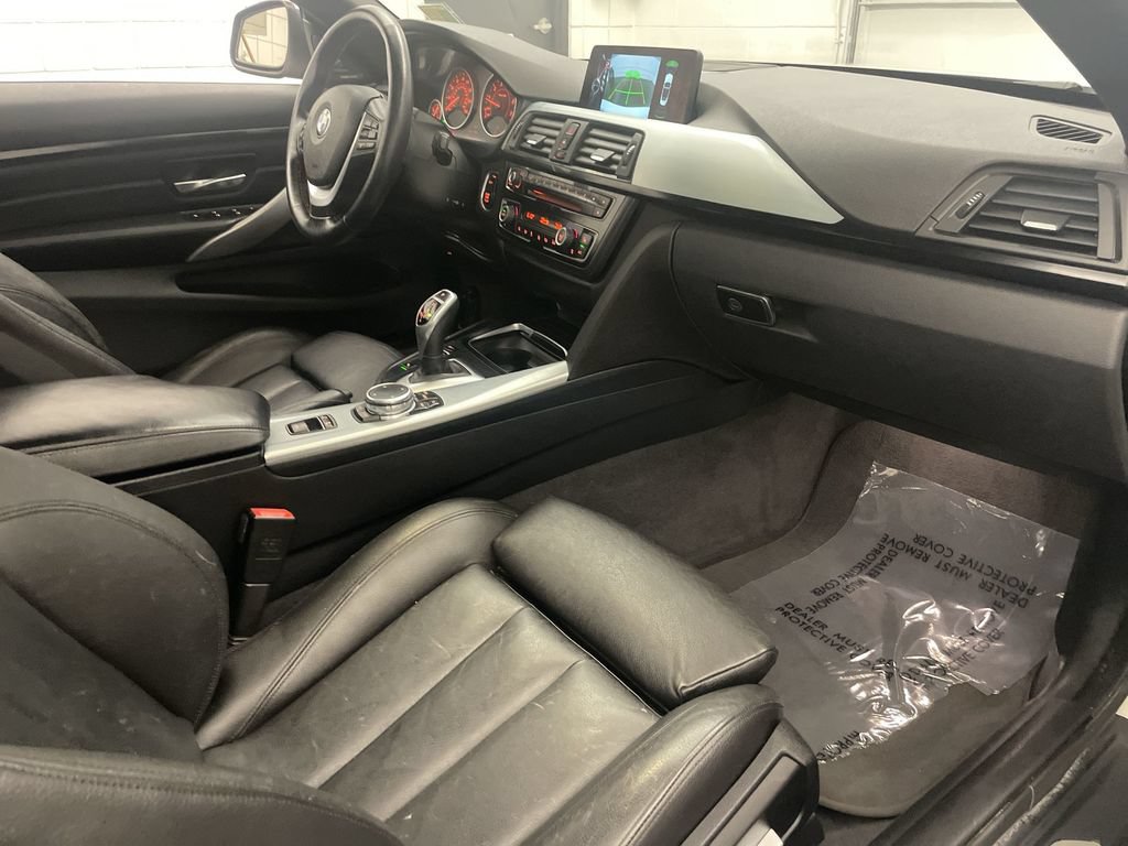 Used 2016 BMW 428i xDrive Convertible AWD/4WD image 21