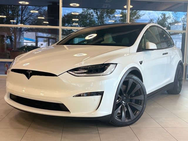 Used 2022 Tesla Model X image 2
