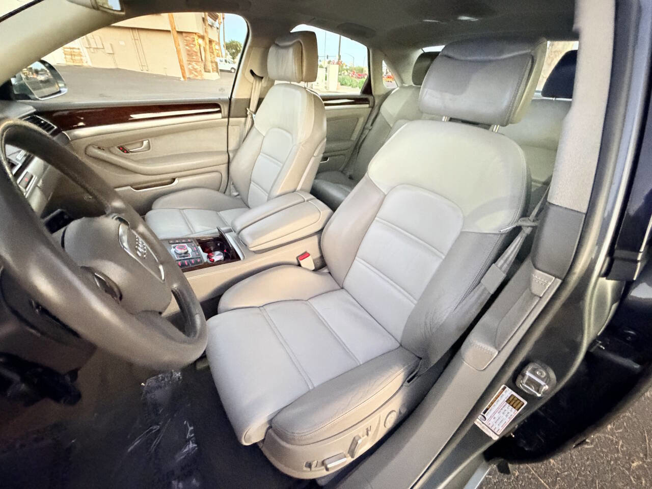 Used 2008 Audi S8 AWD/4WD image 18