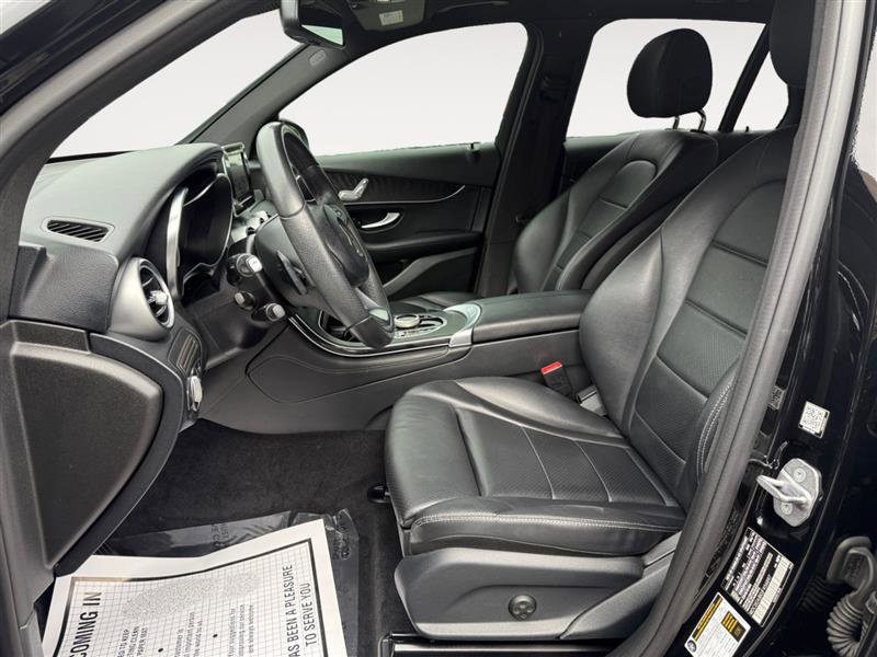 Used 2018 Mercedes-Benz GLC 300 image 10