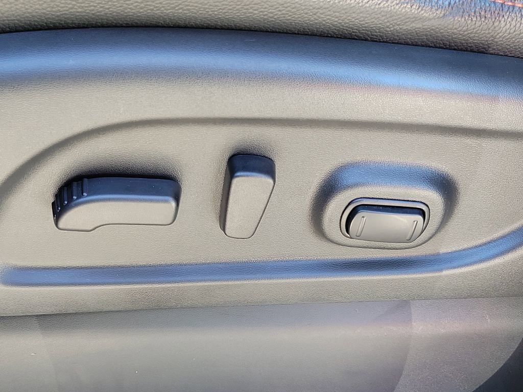 Certified 2020 Nissan Titan PRO-4X w/ Pro-4x Convenience Package image 30