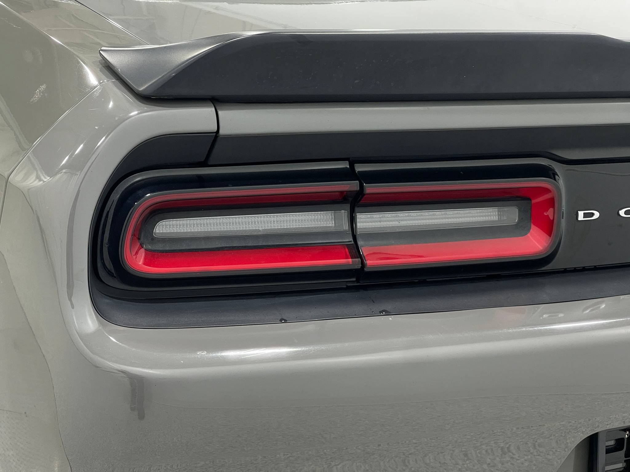 Used 2018 Dodge Challenger R/T RWD image 31