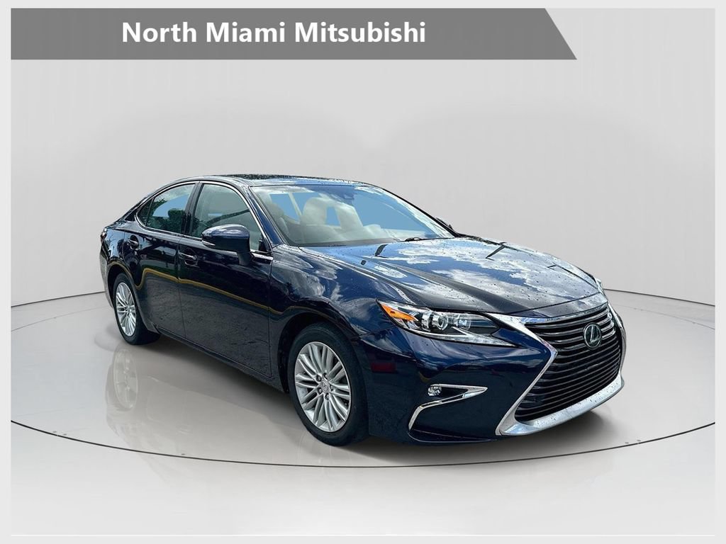 Used 2017 Lexus ES 350 w/ Premium Package FWD image 1