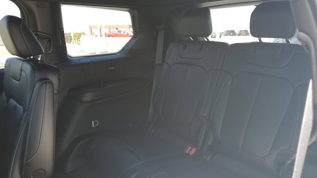 New 2025 Jeep Grand Cherokee L Limited w/ Black Appearance Package image 15