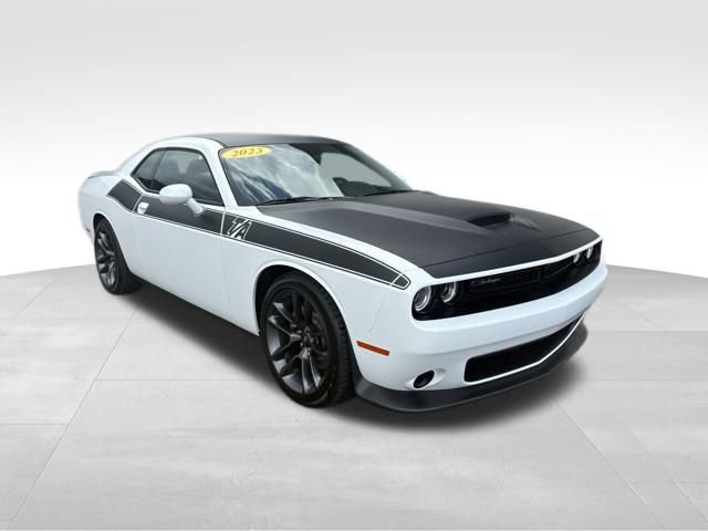 Used 2023 Dodge Challenger R/T w/ T/A Package image 3
