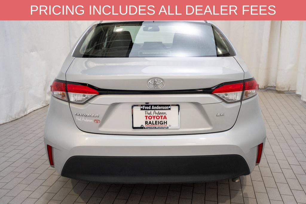 Used 2024 Toyota Corolla LE FWD image 4