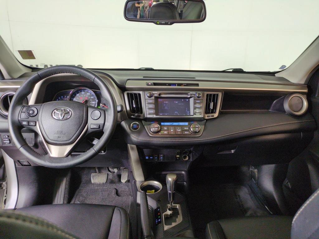 Used 2015 Toyota RAV4 Limited AWD/4WD image 14