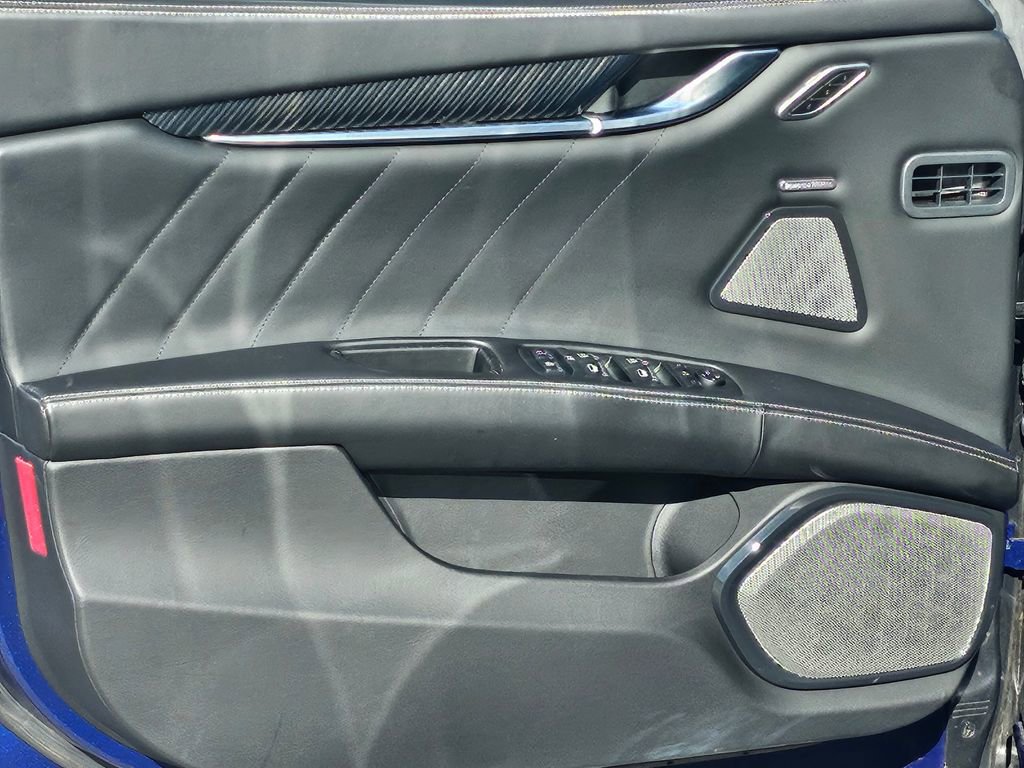 Used 2021 Maserati Ghibli S GranSport Q4 image 32