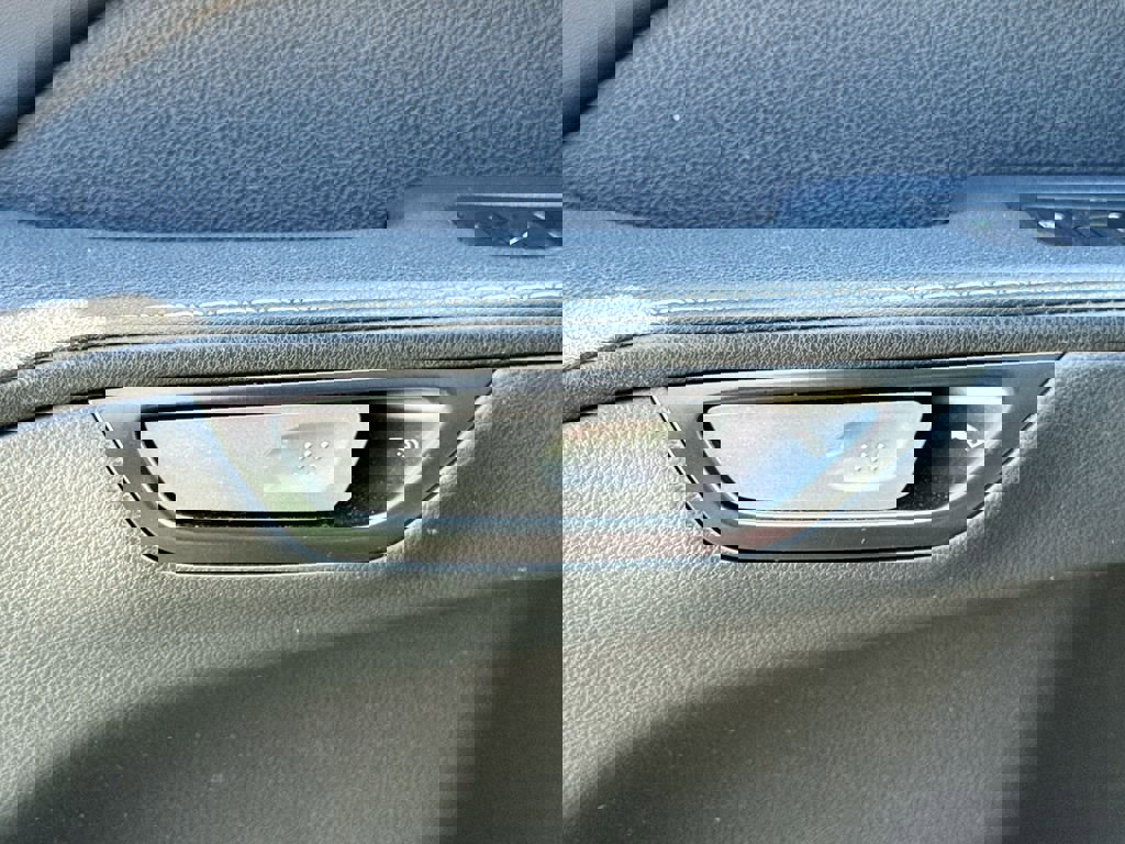 Used 2023 Lexus RX 350 FWD w/ Cold Area Package image 15