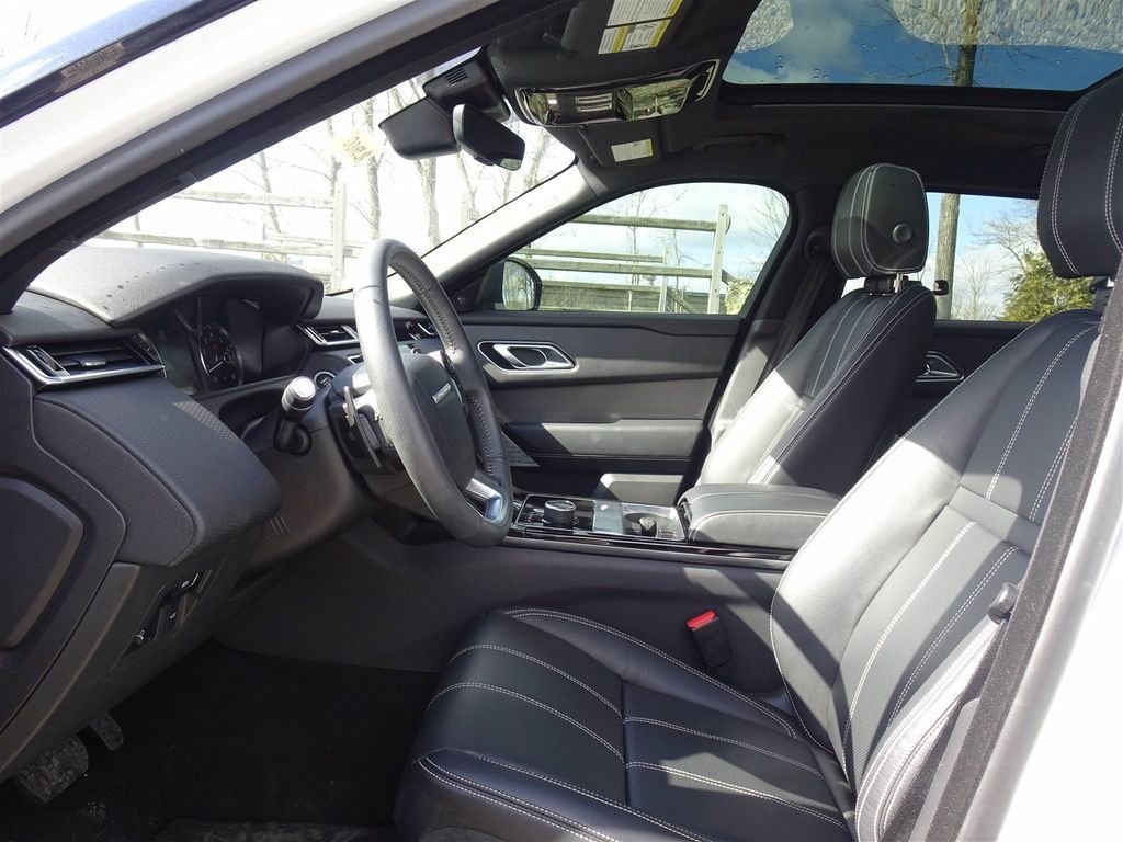 Used 2020 Land Rover Range Rover Velar S image 7