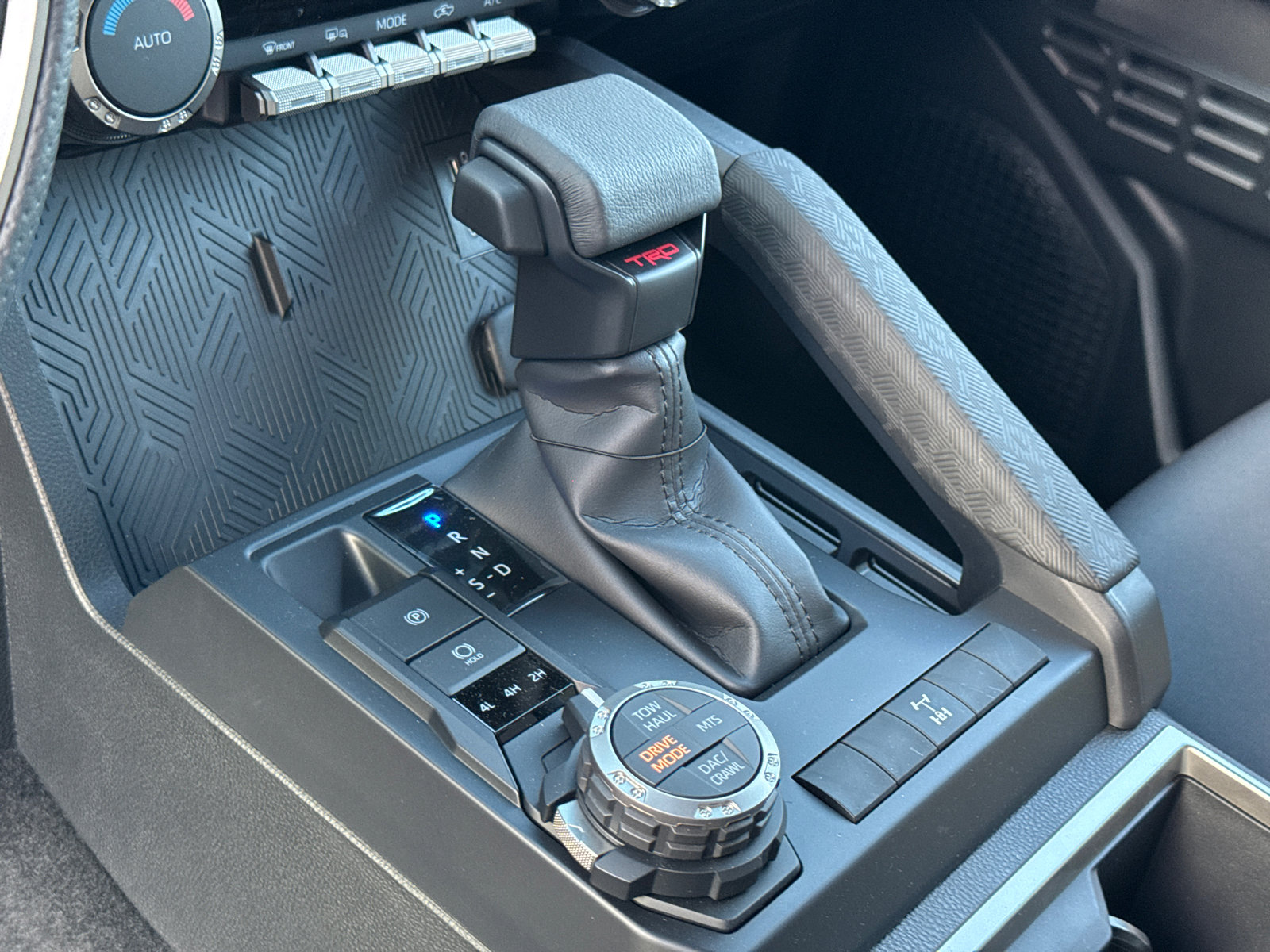 New 2025 Toyota Tacoma TRD Off-Road image 28